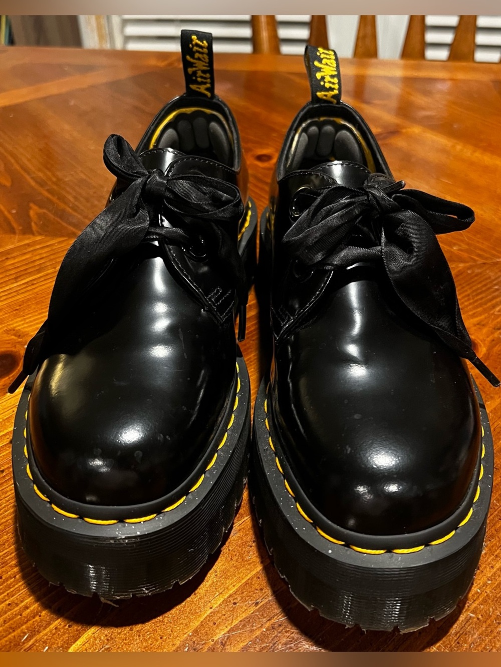 Dr Marten's Holly Women’s Black Leather Platform Shoes Ribbon Lace size US 10